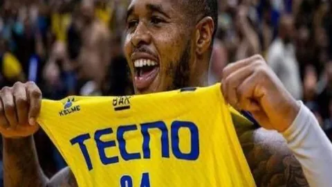 CBA 3月19日常规赛：辽宁迎战深圳 张镇麟成关键对决